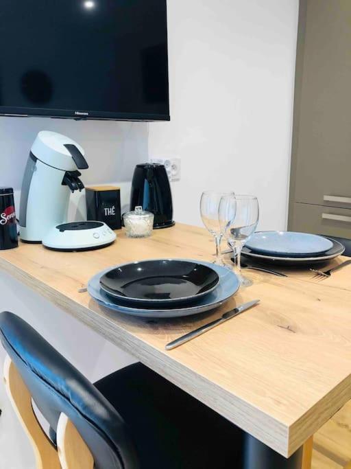 Maisonnette Avec Terrasse Argences Εξωτερικό φωτογραφία
