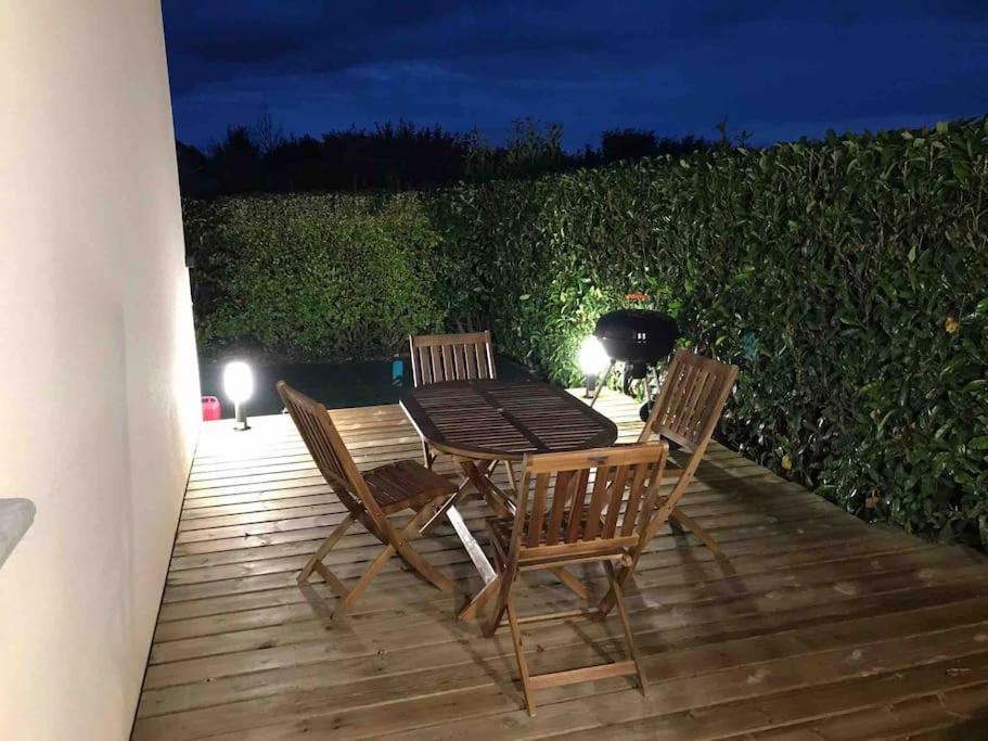 Maisonnette Avec Terrasse Argences Εξωτερικό φωτογραφία